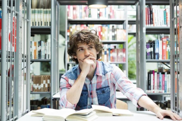 Quelle filière ou formation choisir après le bac ?