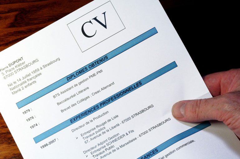 Rédiger une lettre de motivation et gérer son CV