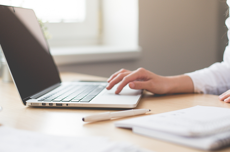 Qu’est-ce qu’on entend par télétravail ?