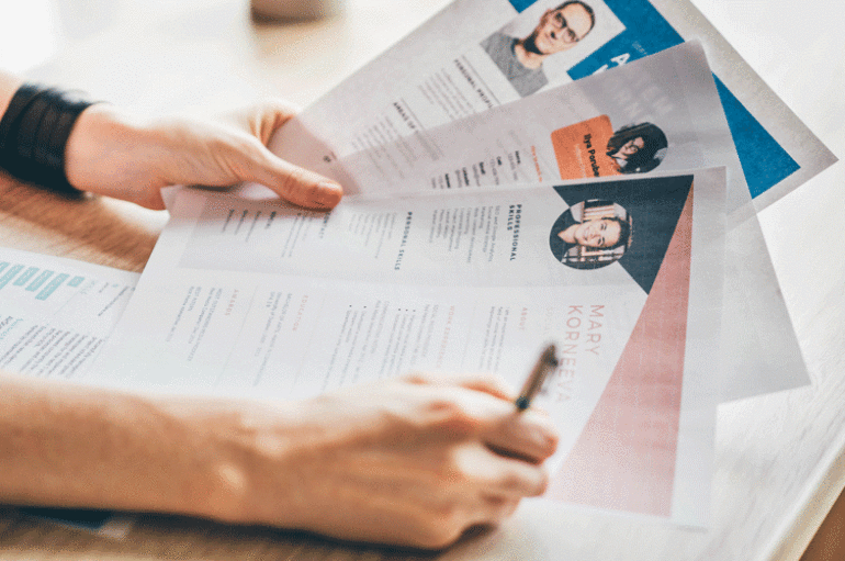 Faut-il mentionner les activités extra-professionnelles sur un CV ?
